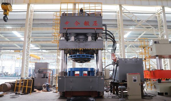滕州封頭液壓機(jī)廠(chǎng)家哪家質(zhì)量好？